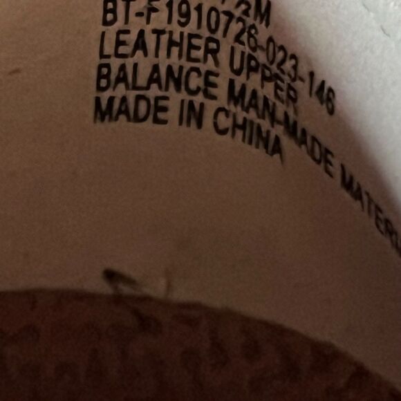 Baretraps Women's Oakes Moccasins Metallic Gold Suede loafer shoe Size 7.5‎ - Picture 2 of 12